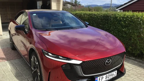 MAZDA 6e Standard Range Takumi Plus