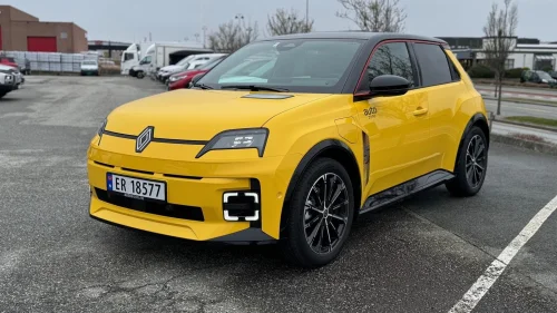 RENAULT 5 E-TECH ELECTRIC 150 hk ICONIC FIVE TOPPUTSTYRT!