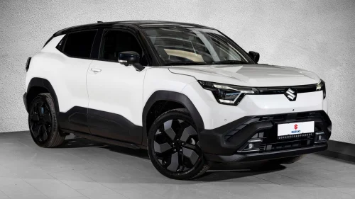 SUZUKI e VITARA Topputgave SnowTrail 4WD, demo, vinterhjul, LED bar