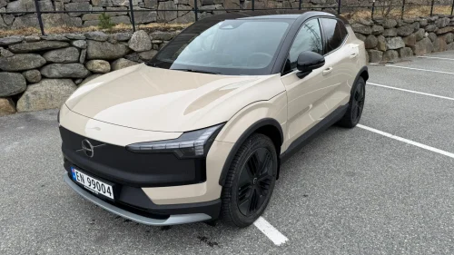 VOLVO EX30 Cross Country Twin Motor Performance