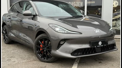 MG IM 6 100AWD|4-Hjulsstyring|PremiumSound|800V