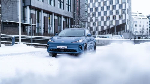 MG IM 6 100kWh AWD + luftfjæring og 21" - Adminbil for salg