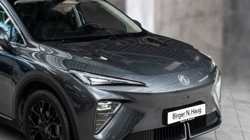 NISSAN ARIYA Luxury AWD 77 kWh