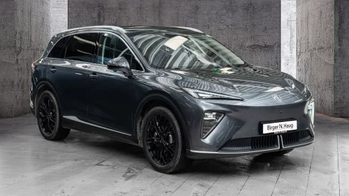 MG S6 EV Luxury AWD 77 kWh Demobil