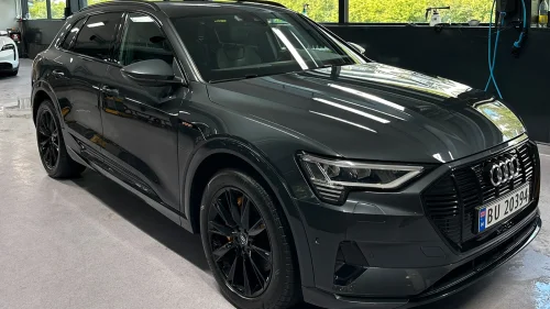 AUDI e-tron 55 55 Advanced Sport