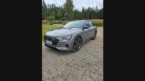 AUDI e-tron 55 55 advance, Head up, night vision