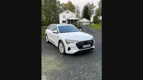 AUDI e-tron 55 Quattro