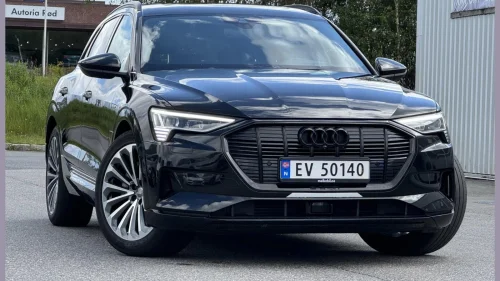 AUDI e-tron 55 ACC, h.feste, head-up, pano, memory, B&O, ++