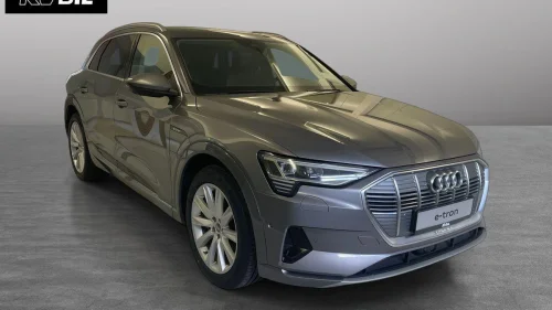 AUDI e-tron e-tron Advanced 55 Hengerfeste/Sportsseter/Navi/Head up