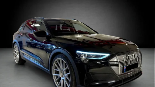 AUDI e-tron 50 50 Advanced Business - 1 eier