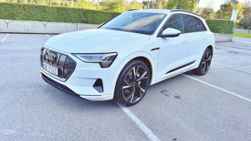 AUDI e-tron 55 Advanced business +/Quattro/360/sportseter/luft