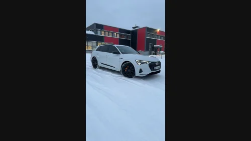 AUDI e-tron 50 Advanced Sport