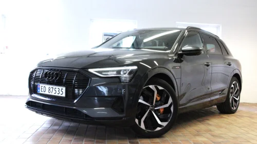 AUDI E TRON 55 55 SPORT BLACK OPTIKK+SKINN+NAVI+ACC+KROK+360c+21"++