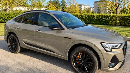 AUDI E TRON SPORTBACK 55 55 Sportback S line Sport Black Ed. 2xSline