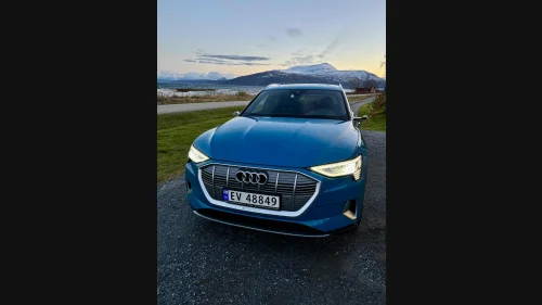 AUDI e-tron 55
