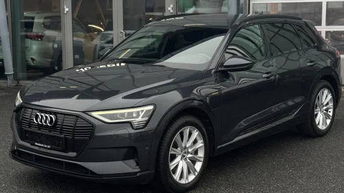 AUDI e-tron 55 55 - Advanced Business - Skinn - 360 kamera - Krok ++