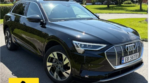 AUDI e-tron 55 Advanced Sport S-Line (strøken, godt utstyrt, lav km)