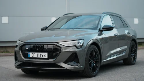 AUDI E TRON 55 55 S line Sport Black Edition