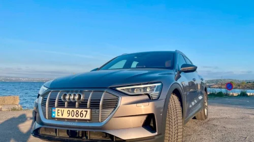 AUDI e-tron 55