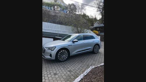 AUDI e-tron 55 55 Advanced-fa.garanti-el.sportseter-skinn-Matrix-21