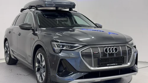 AUDI e-tron 55 55*S-LINE*ADAP.CRUISE*SKINN*NAVI*KAMERA*LUFT*KROK*DAB+