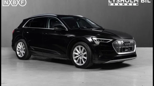 AUDI e-tron 55 55 /LedMatrix/Hengerfeste/Luft/El.seter/360kam/Navi/ACC