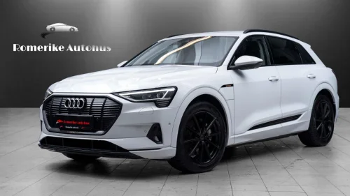 AUDI E TRON 55 55 Advanced Q // SortOptikk, Rattvarme, 360kam, Krok+++