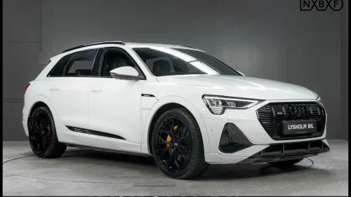 AUDI e-tron 55 55 2x S-Line/"Svart optikk"/HUD/NightV/BO/Pano/Matrix +