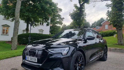 AUDI E TRON 55 55 S line Sport Black Edition| B&O| HUD| Matrix| Pano|