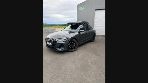 AUDI E TRON SPORTBACK 55 55 S line Sport Black Edition