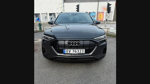 AUDI e-tron 55