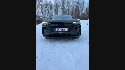AUDI e-tron 55 quattro