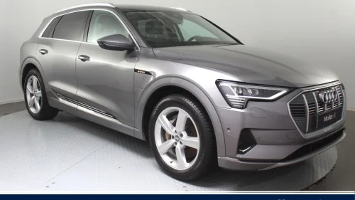 AUDI e-tron 55 Advanced Fast Track - 360kam, HUD, Matrix, Delskinn