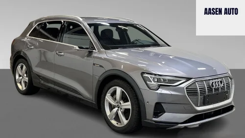 AUDI e-tron 55 Quattro S-line / 360kam / HUD / S+V ++