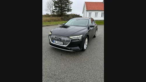 AUDI e-tron 50 50 Advanced Business