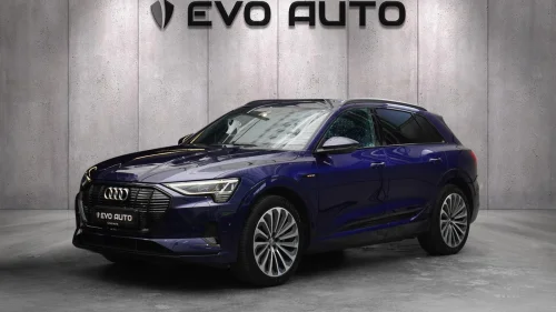 AUDI e-tron 55 55 ADVANCED LUFTFJ S.SETER PANO NAVI ACC B&O H.FESTE
