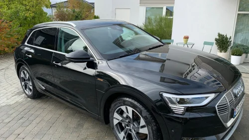 AUDI e-tron 50 50 Advanced Sport