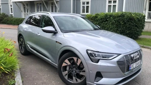 AUDI e-tron 55 55 Advanced Sport