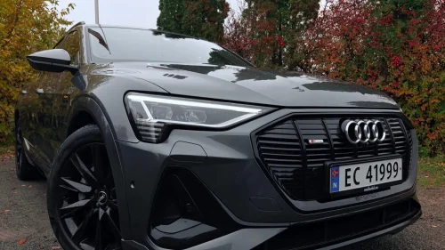 AUDI e-tron Sportback 50 50 Sportback S line