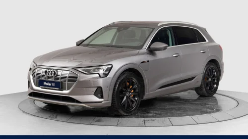 AUDI E TRON 55 55 Advanced Sport - 360kam,Adv.key,Krok,El.seter,20"