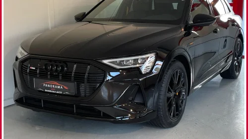 AUDI E TRON 55 55 S line Black Edition B&O 21" & 20" Hengerfeste
