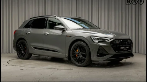 AUDI E TRON 55 55 SUV/2x S-Line/Black Edition/Gule detaljer/Krok/Matri