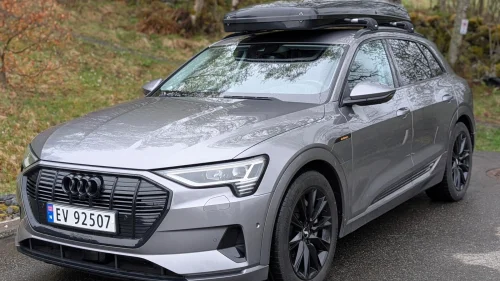 AUDI e-tron 55 Fast Track "Sort Optikk", HUD, henger, skinn, Matrix