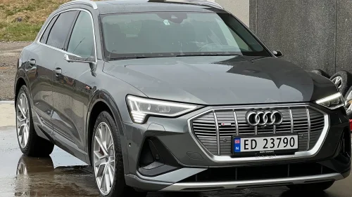 AUDI e-tron 55 55 -2xS/Line-Matrix-Natt/kamera-Lav/Km-Nært topputstyrt