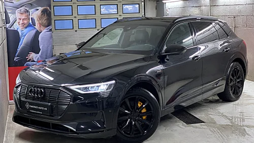 AUDI e-tron 50 S-Line | 50 | Advanced S | Black | Pano | Krok | ACC