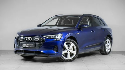 AUDI e-tron 50 50/LUFT/SKINN/360/HENGERFESTE/ACC/LANE/EL LUKE/KØ ASSI