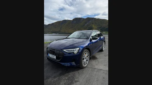 AUDI e-tron 50