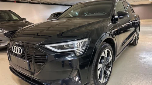 AUDI e-tron 50 50 Advanced Sport Matrix