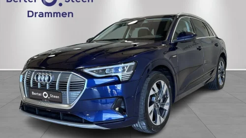 AUDI e-tron 55 55 Quattro/ Hengerfeste/ Navi/ Memory