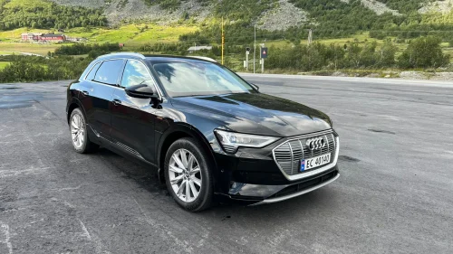 AUDI e-tron 50 50 Advanced Sport